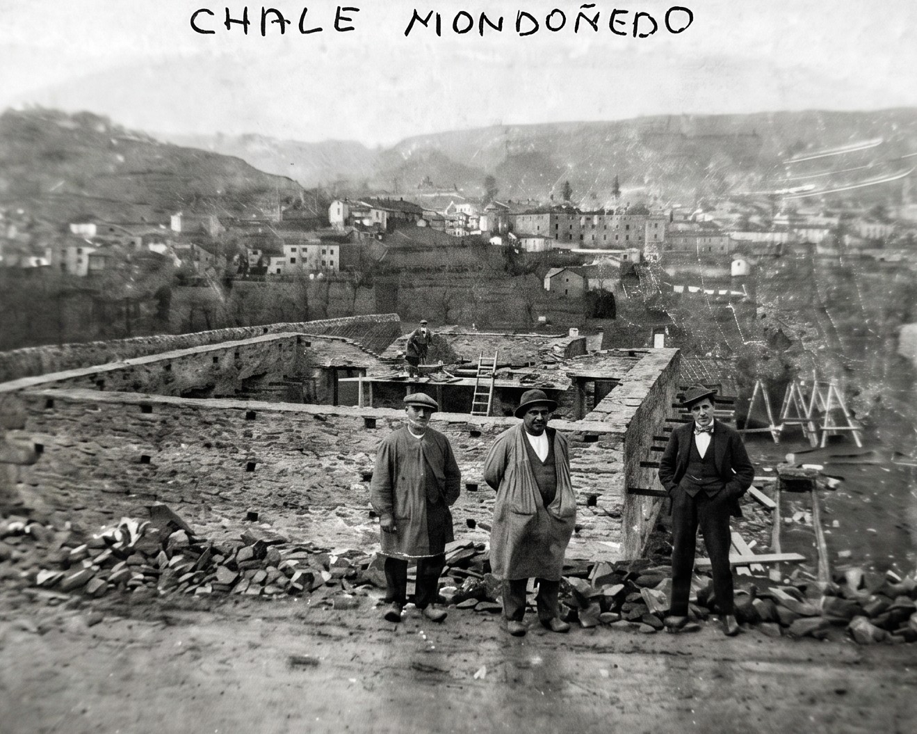 Los cimientos de Santa Emilia, 1924