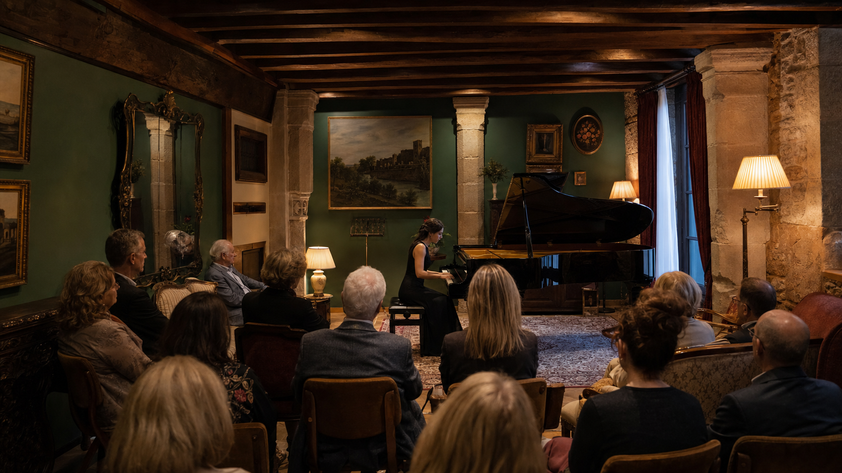 Recital íntimo de piano en un salón histórico